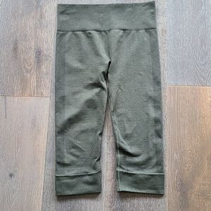 Lululemon Cropped Leggings